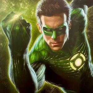 Green Lantern Comic-con Exclusive 12 Inch Deluxe Action Figure - Ryan Reynolds